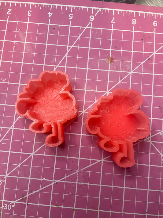 Flamingo vent clip mold