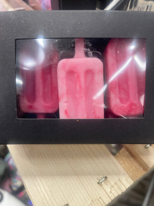 Strawberry and cream popsicle wax melts