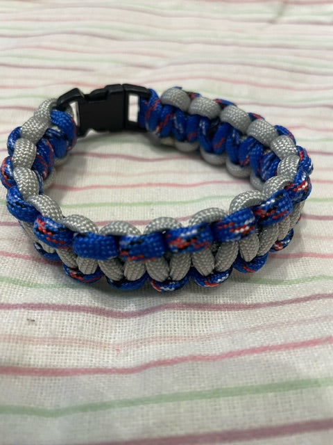 Handmaid paracord bracelets